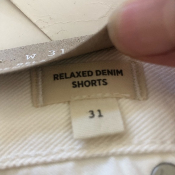 Madewell Relaxed Denim Button Fly Raw Hem Denim Shorts Size 31 - Picture 9 of 14